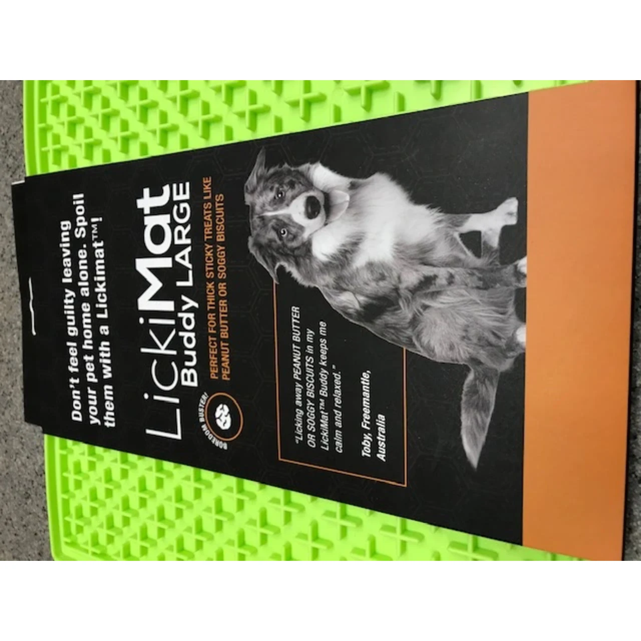 LickiMat Slikkemåtte 28 x 28 cm Grøn - aktiveringsmåtte til hunde
